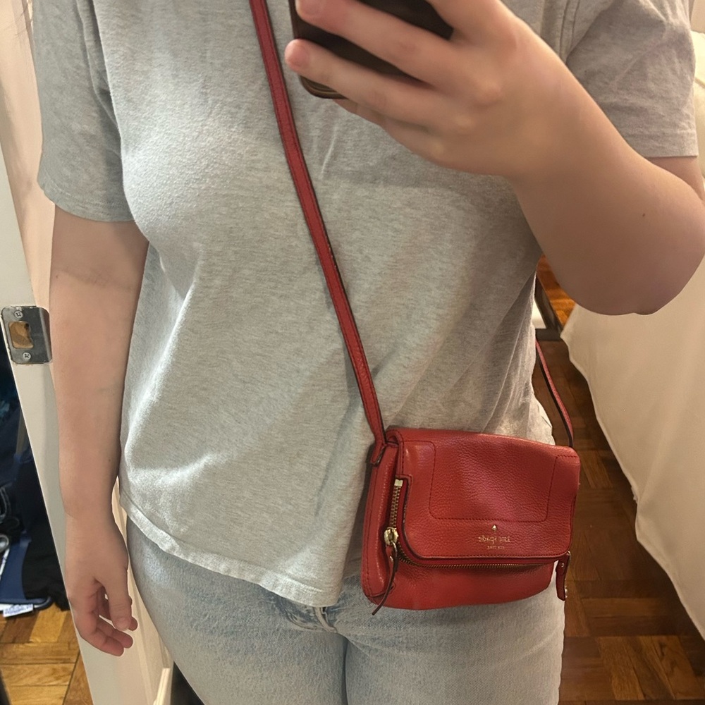 Kate Spade Vibrant Red Crossbody Bag - Picture 9 of 9